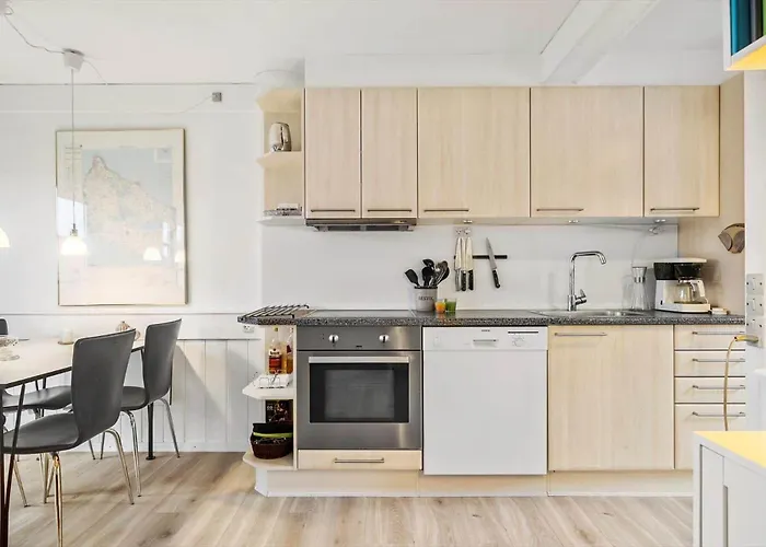 Апартаменты 5569-gudhjem-gudhjem-feriepark-87 *